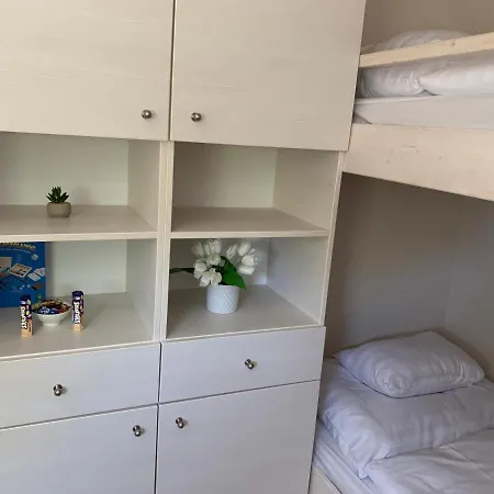 Myzamárdi Appartamento